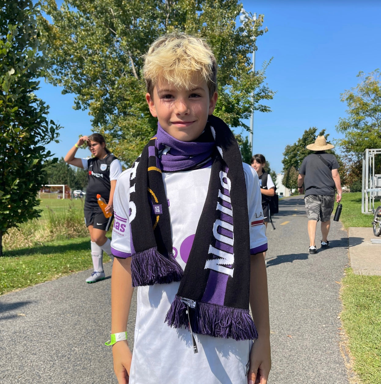 Foulard du Fan Montis